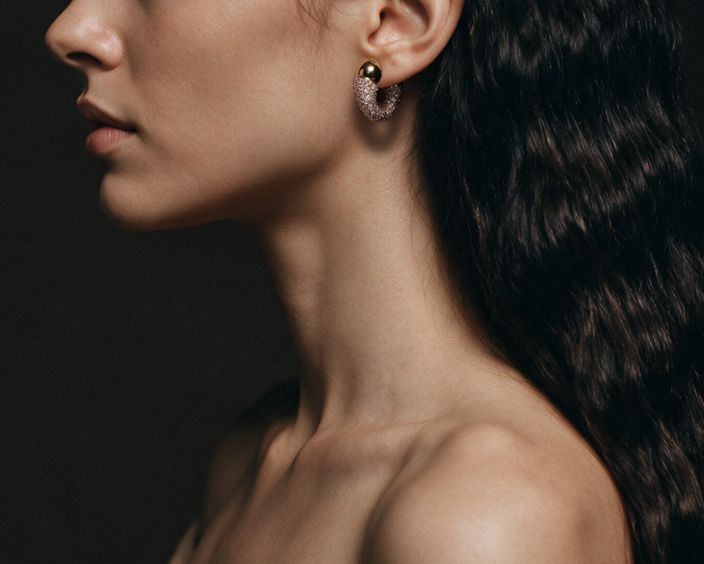 Cropped_Earring_18k Gold_Bronze_Inverted Diamonds_LOVE