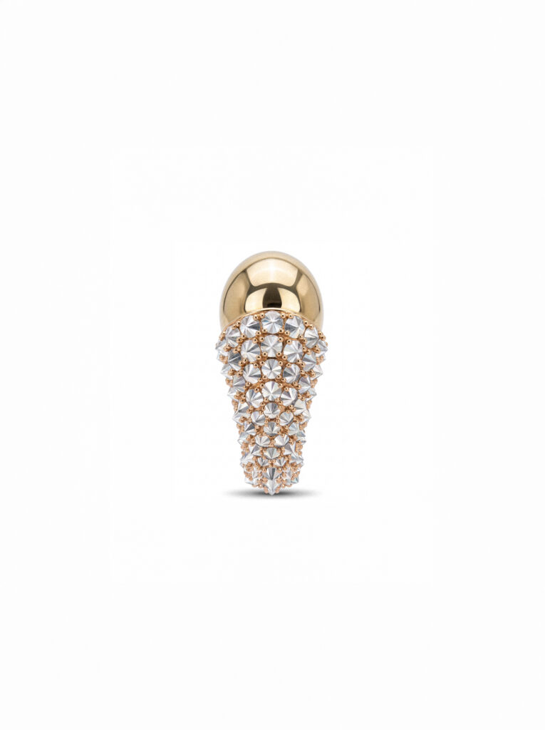 The LOVE Earring_Gold & Diamonds_1