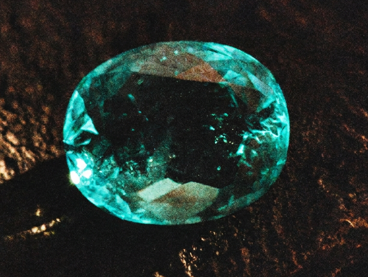 colored gemstone article